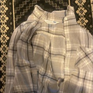 Size M old navy flannel
